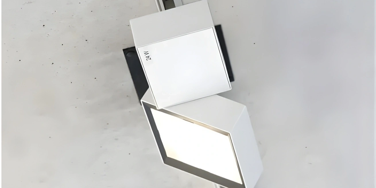 LED-Spot op rails voor lage plafonds